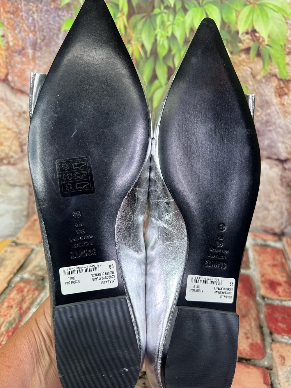 SHUTZ Quiet Luxury Silver Lyla Leather Pointed Toe Ballet Flat, 9 (runs large) - Picture 8 of 12